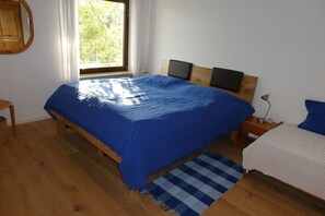 1 室のベッドルーム、アイロン / アイロン台、WiFi (無料)、ベッドシーツ