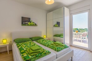 4 camere, ferro/asse da stiro, Wi-Fi gratuito, lenzuola