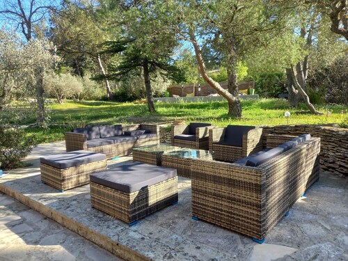 Maison de Charme Dans le Parc Naturel des Alpilles 2 à 6 Personnes