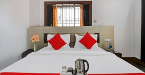 Room - OYO Dream Palace (Kolkata)