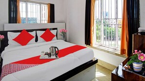 Unclassified image, 5 of 26, button - OYO Dream Palace (Kolkata)
