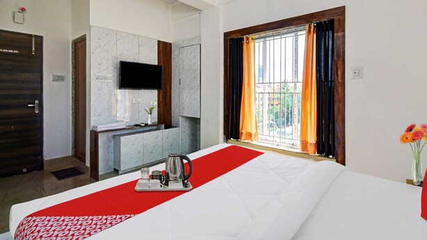 Unclassified image, 1 of 26, button - OYO Dream Palace (Kolkata)
