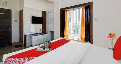 OYO Dream Palace