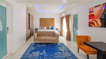 Rom – executive | 1 soverom, lydisolert, strykejern/-brett og wi-fi (inkludert)