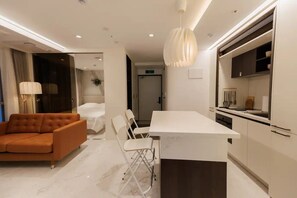 Deluxe Suite | Private kitchen