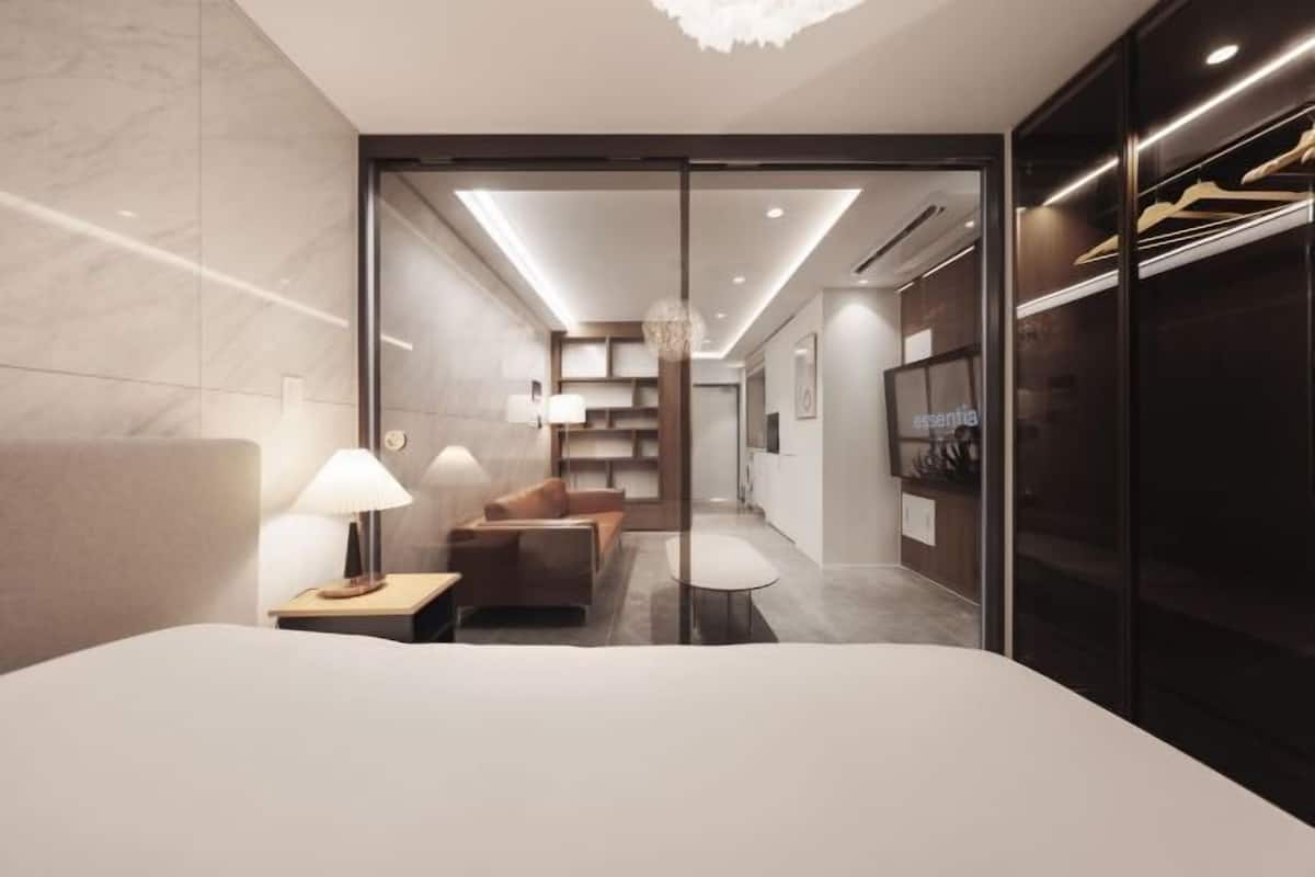 2 bedrooms, soundproofing, free WiFi