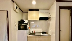 Microondas, placa de cocina