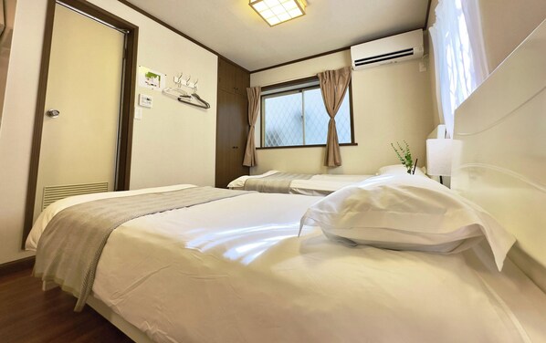 1 chambre, bureau, Wi-Fi, draps fournis