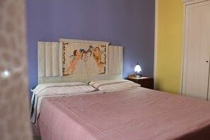 3 bedrooms, WiFi, bed sheets