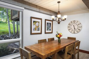 Dining - Top of the Village~Ski-in/out~HT~Pool~Grill~Parking (Snowmass Village)