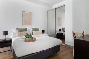 2 chambres, fer et planche Ă repasser, Wi-Fi gratuit, draps fournis