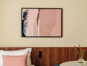 Premium bedding, laptop workspace, free WiFi, bed sheets - Numa Rome Barberini (Rome)