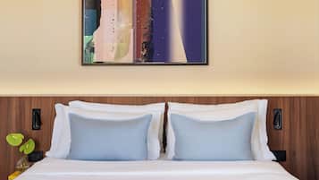 Medium Room with Terrace | Premium bedding, laptop workspace, free WiFi, bed sheets