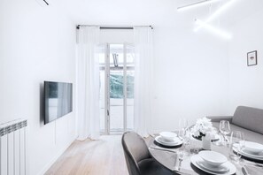 Interior - Easylife - Apartment with terrace near Cenacolo (Milano)