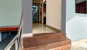 Interior - OYO DHANAM ROOMS (Bengaluru)