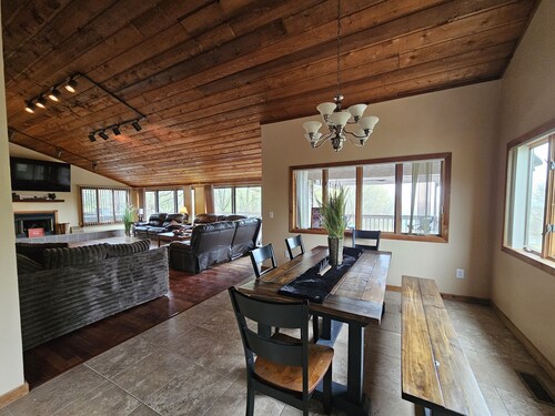 Breathtaking views of Bald Knob Cross, just 2 minutes from Walkers Bluff Casino!