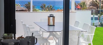 Luxury Villa with Stunning Ocean & Mountain View’s