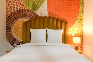 3 chambres, fer et planche à repasser, Wi-Fi, draps fournis