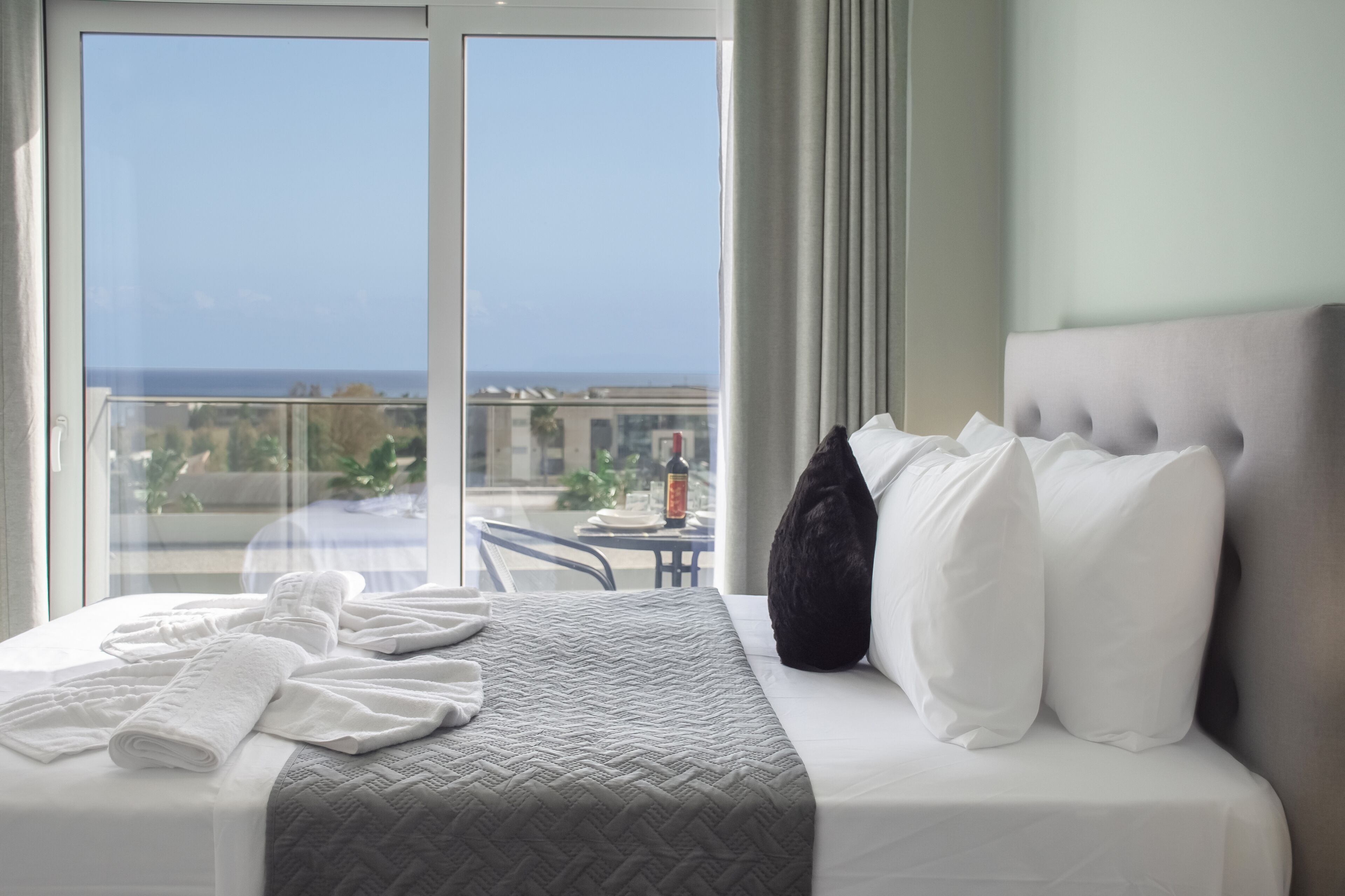 1 chambre, coffres-forts dans les chambres, bureau