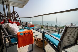 Deluxe Apartment, Balcony, Sea View | Balcony