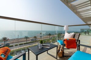 Deluxe Apartment, Balcony, Sea View | Balcony - HiGuests - TH8 Tower (Dubai)