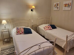 2 室のベッドルーム