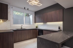 Luxury Apartment | Private kitchen | Fridge, oven, stovetop, dishwasher - The Riviera Hideaway (Vari-Voula-Vouliagmeni)