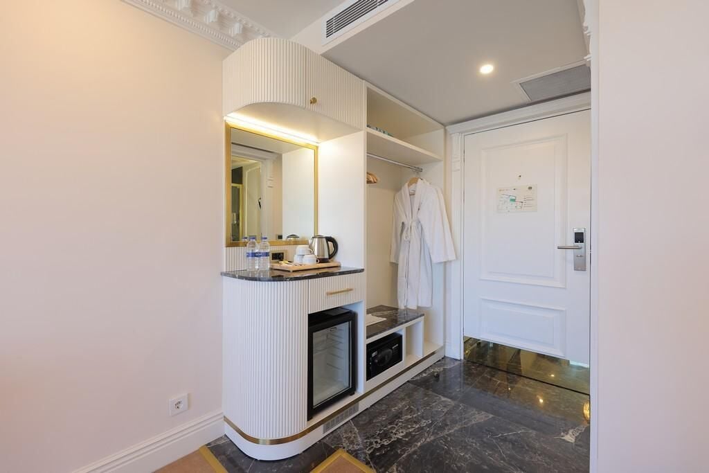 Photo - Golden Horn Hotel