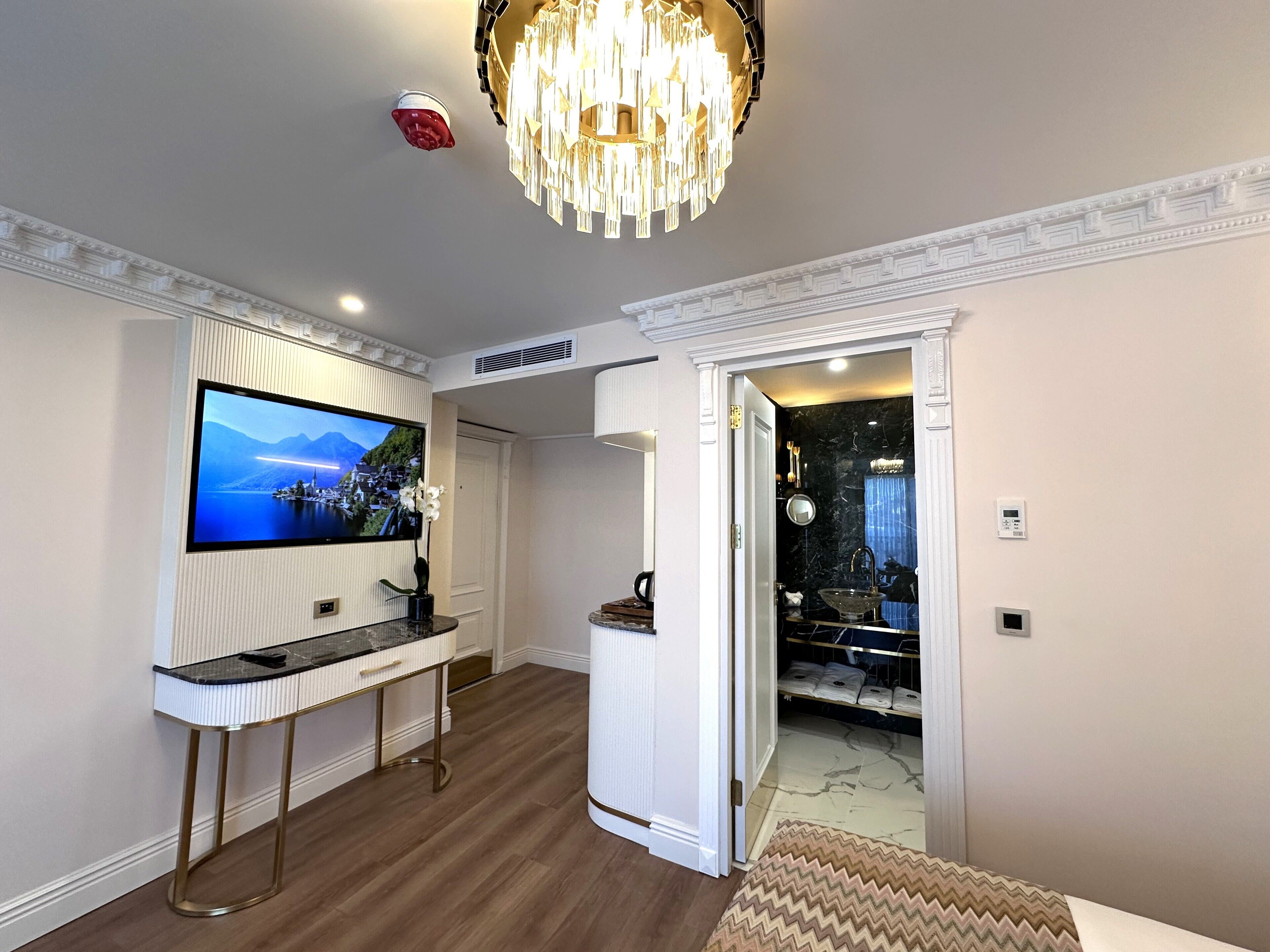 Photo - Golden Horn Hotel