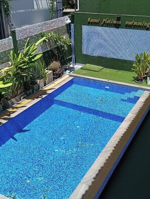 Superior Double or Twin Room | Laptop workspace