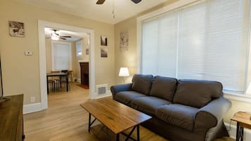 TV, fireplace, offices