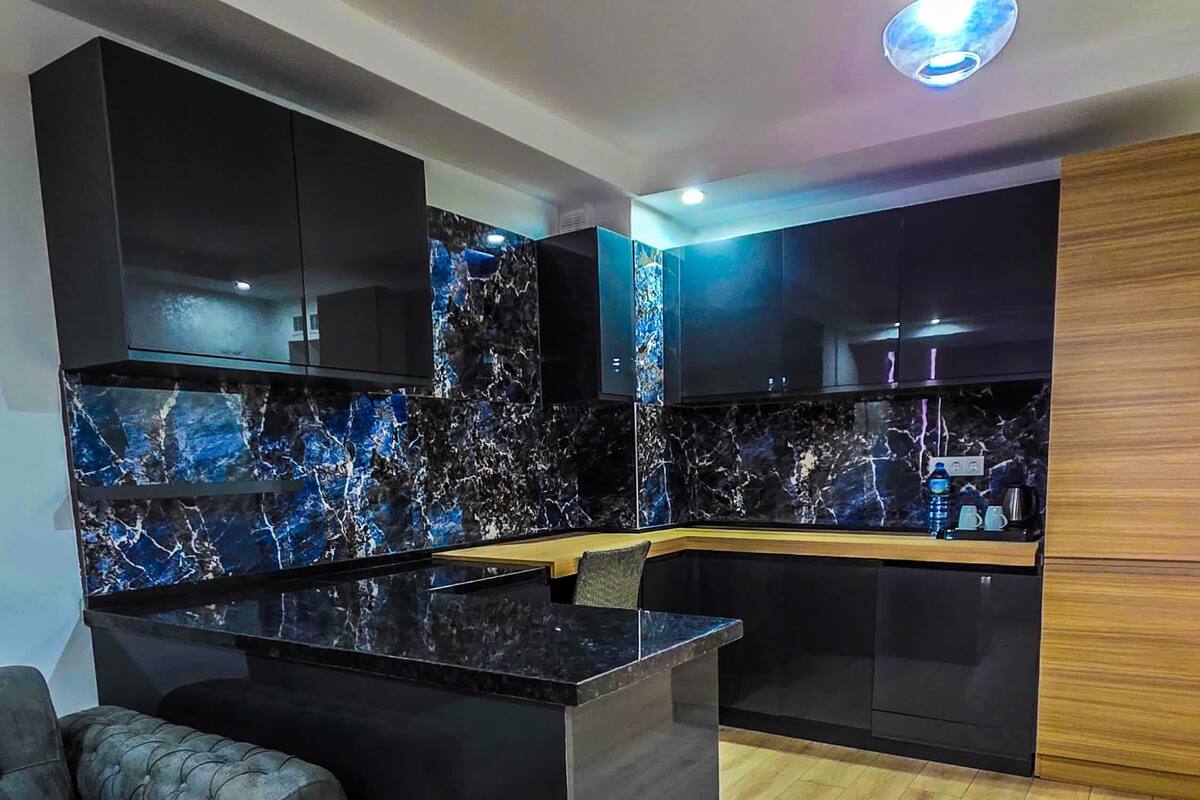 Premium bedding, minibar, blackout curtains, soundproofing
