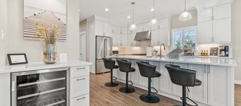 Brand New Spacious Luxury Home