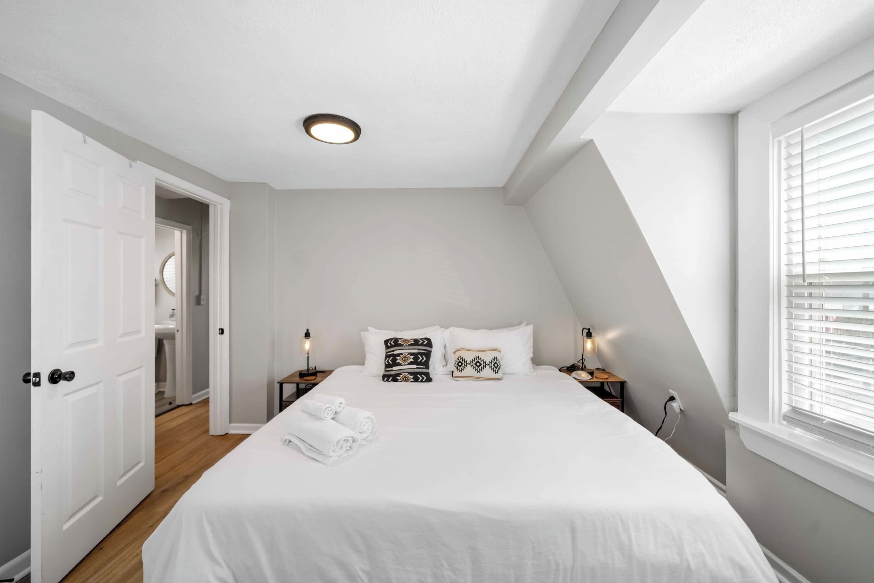 2 bedrooms, WiFi, bed sheets