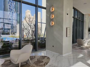 Lobby - HiGuests - Emaar 5242 Tower (Dubai)