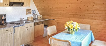 Gorgeous apartment in Lärz with kitchen