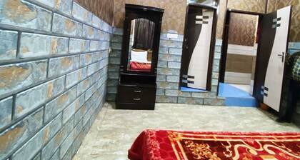 Manali Hotel By GRB