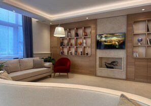 32-Zoll-Flachbildfernseher mit Kabelempfang