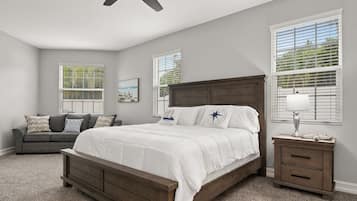 5 bedrooms, desk, iron/ironing board, WiFi