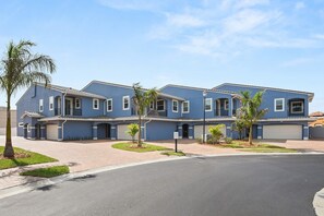 Exterior - Fortebello Beachside 166 (Indian Harbour Beach)