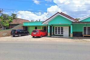 Exterior - OYO 93814 Amanda Homestay (Bandar Lampung)