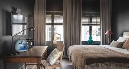 Luxury room with en suite bathroom - The Safe