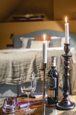 2 bedrooms, desk, iron/ironing board, free WiFi - Family room in Bruges (Brugge)