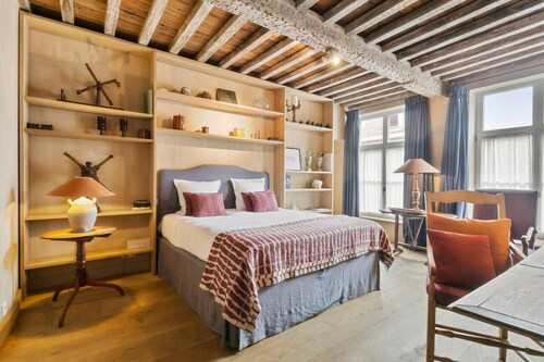 Charming & luxe apartment in medieval Bruges