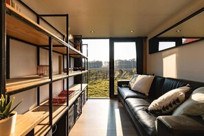 Cheminée, espaces bureaux