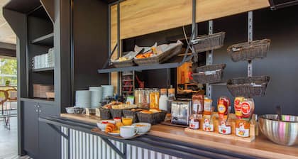 B&B Hotel Orléans Saran