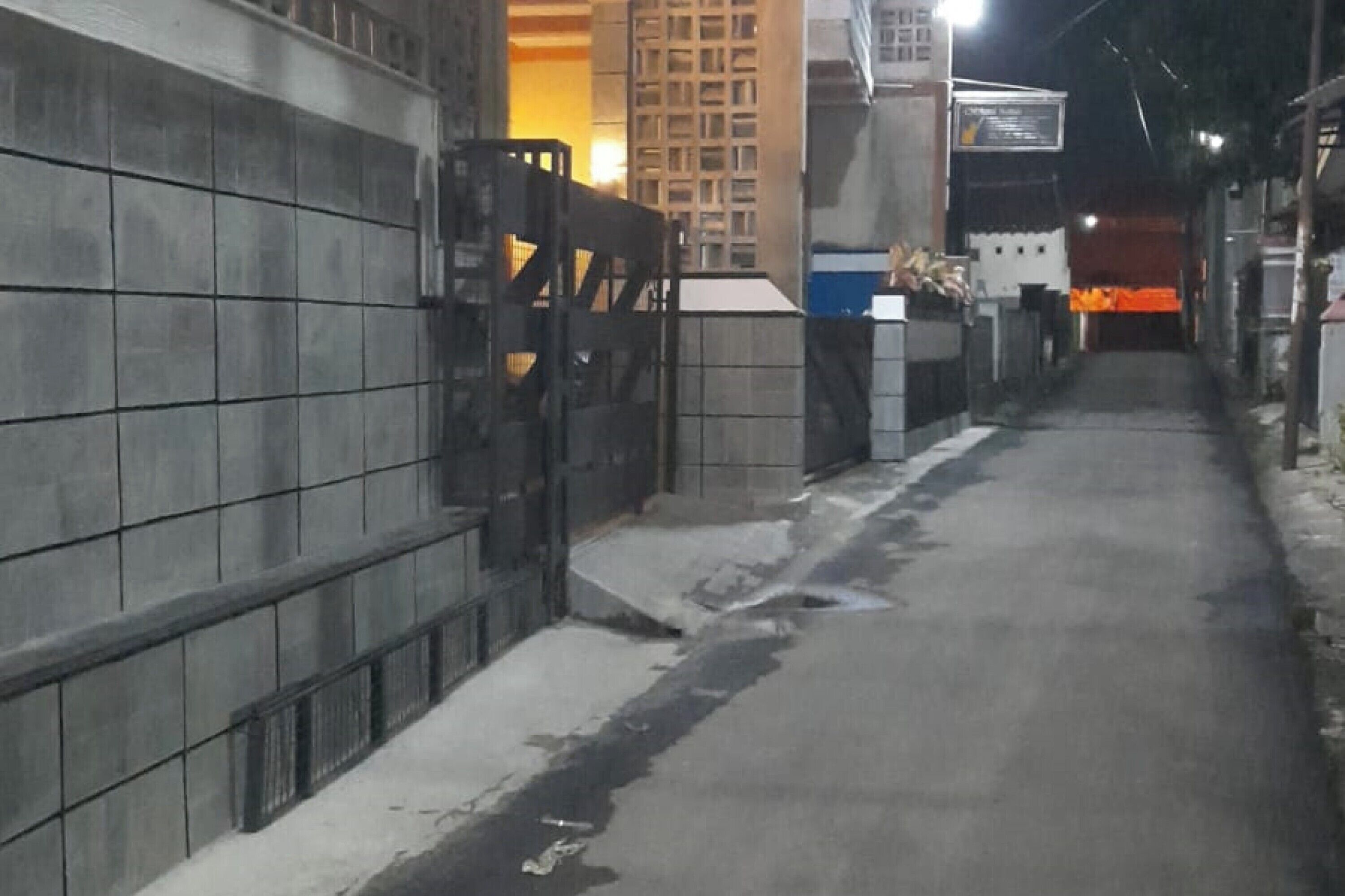 Foto - Hotel O Chimi Rumah Kost