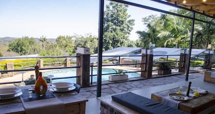 The Hilltop Guesthouse