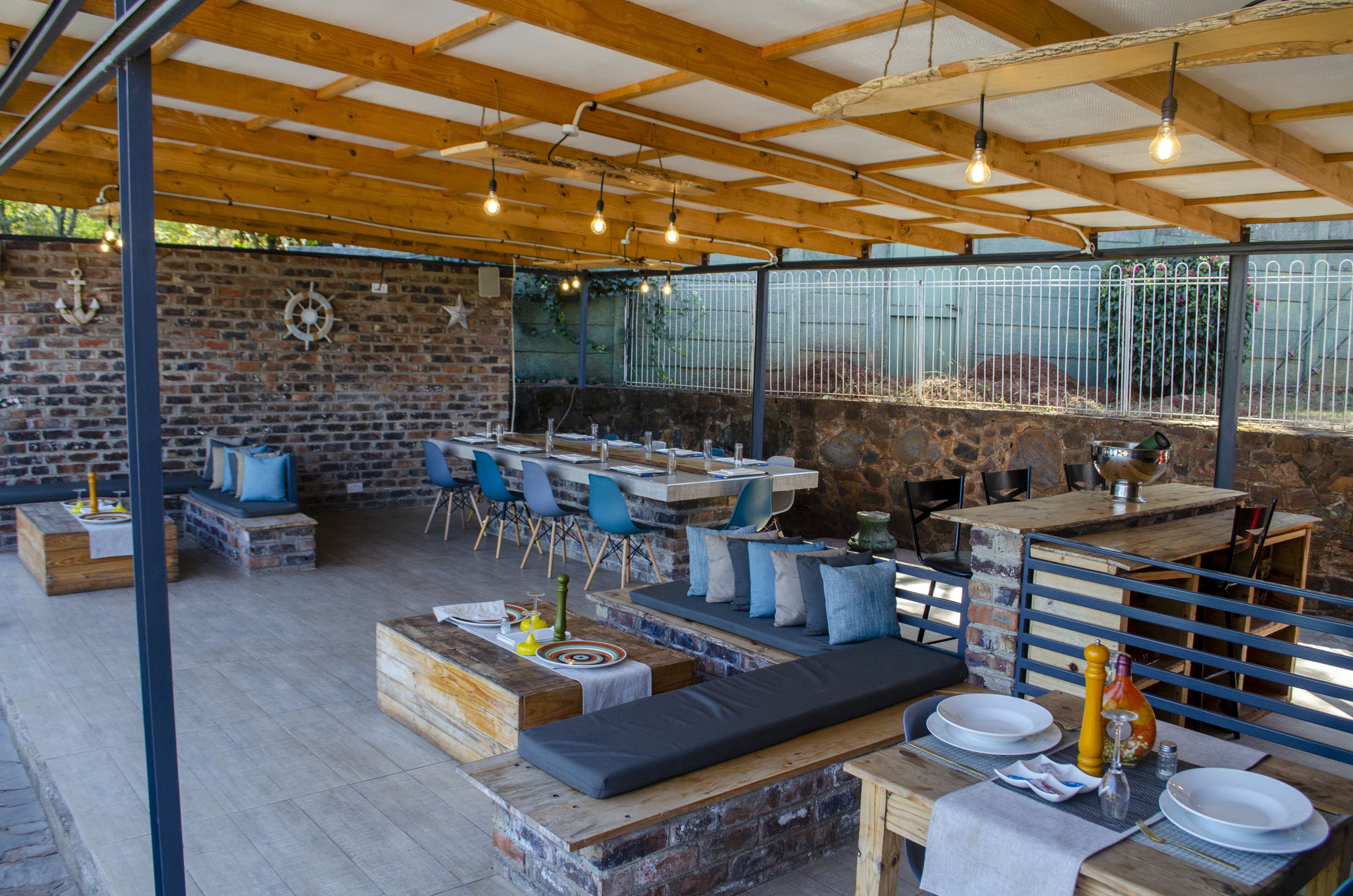 สมาร์ททีวี 70 นิ้ว พร้อมช่องดาวเทียม