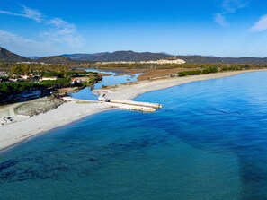 Beach shuttle - Il Castello Affittacamere (Posada)